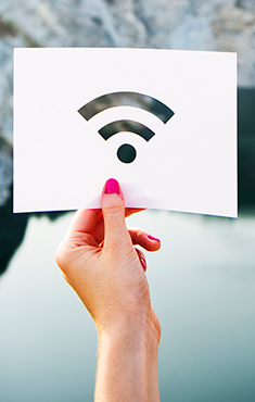 Wi-Fi <br/>connection